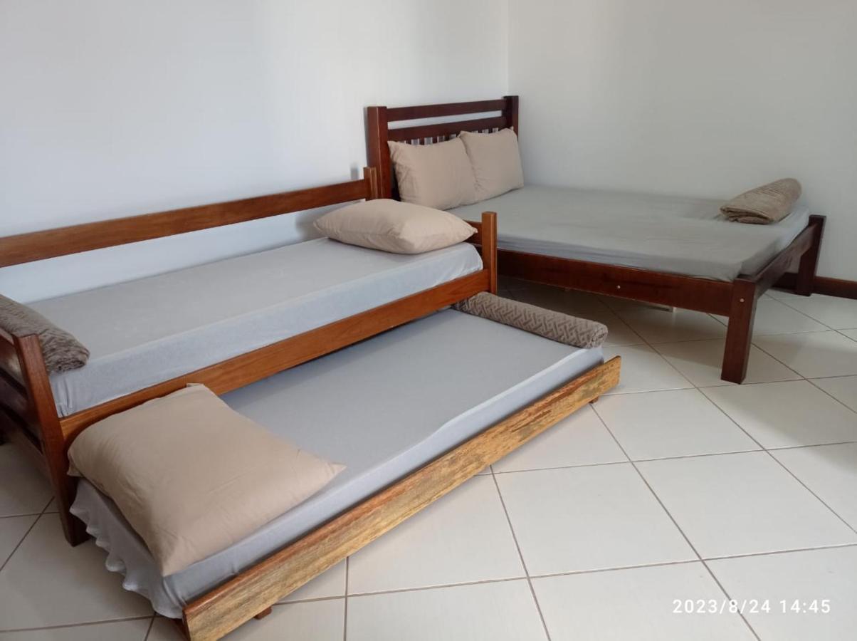 Primeiro Espaco - Toninhas Apartamento
