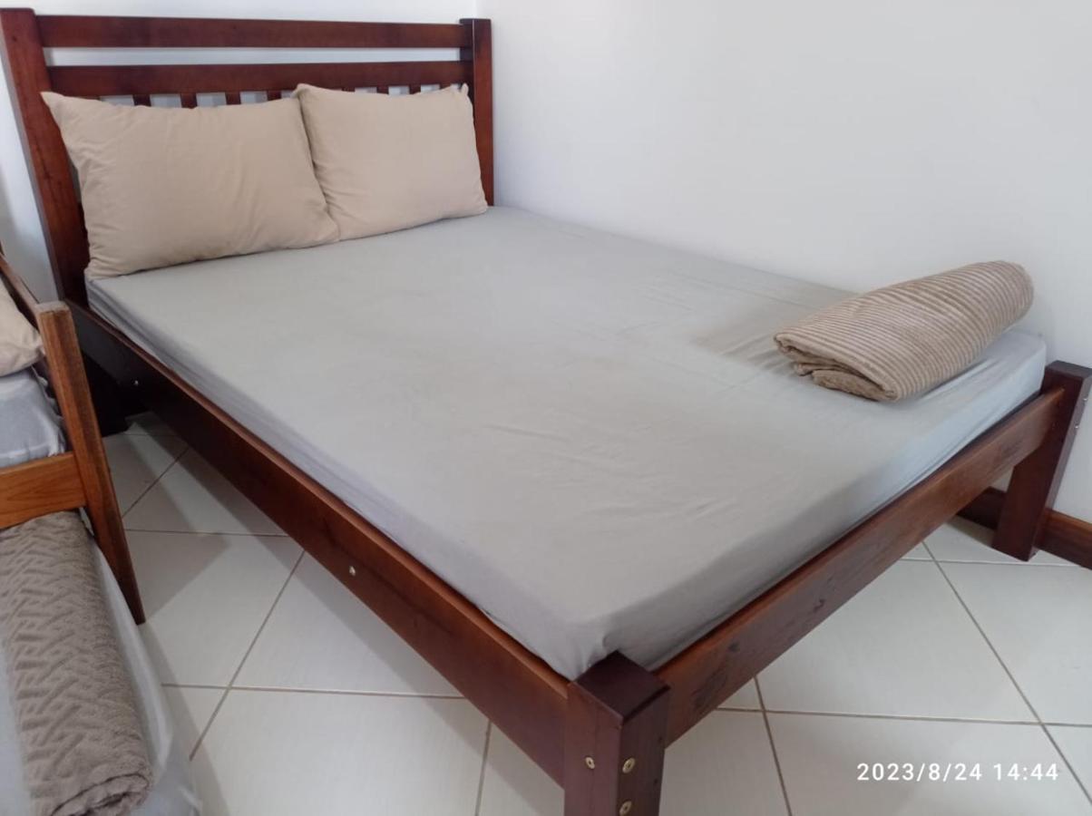 Primeiro Espaco - Toninhas *